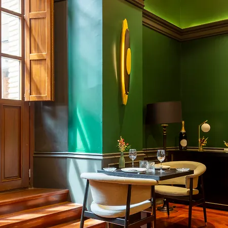 Eugenia De Montijo, Autograph Collection Hotel 5*