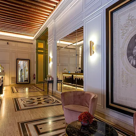 Eugenia De Montijo, Autograph Collection 5* Toledo