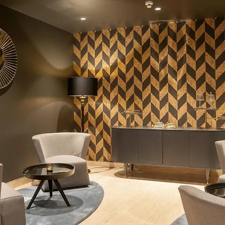Hotel Eugenia De Montijo, Autograph Collection 5*