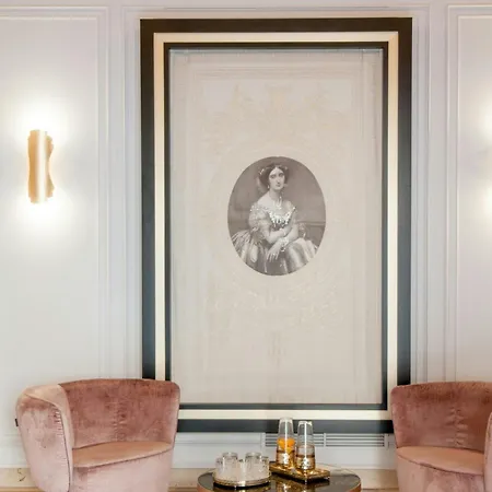 Eugenia De Montijo, Autograph Collection 5* Toledo