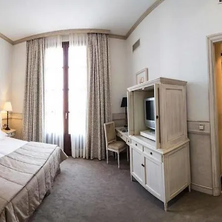 Eugenia De Montijo, Autograph Collection Hotel