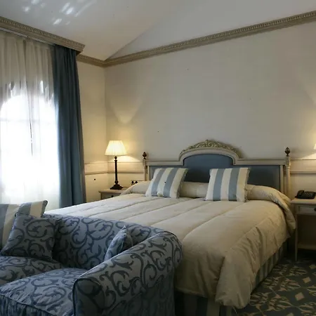 Eugenia De Montijo, Autograph Collection Hotel